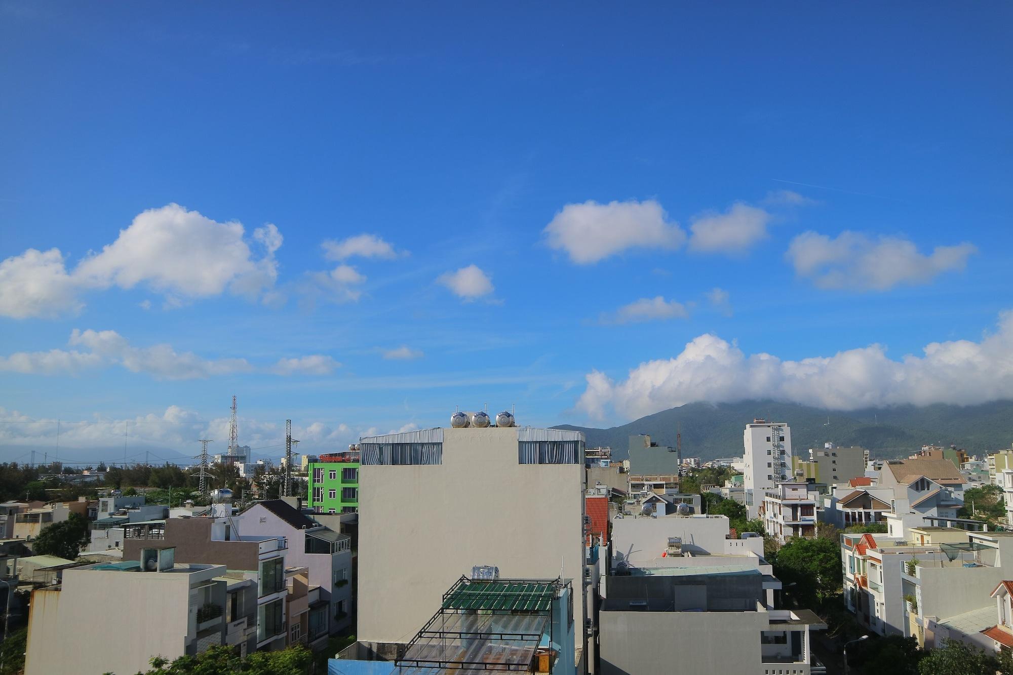 Robin Hotel Danang Esterno foto