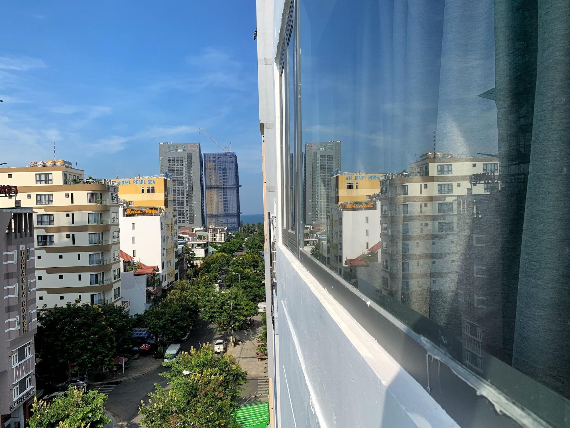 Robin Hotel Danang Esterno foto